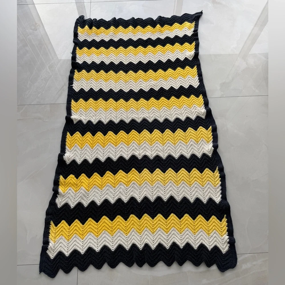 Handmade 1970’s Crocheted Chevron Patterned Afghan Blanket